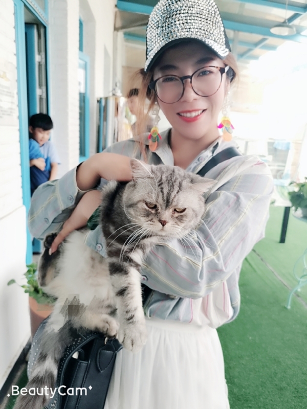 小黑猫的第一张照片--漳州相亲网