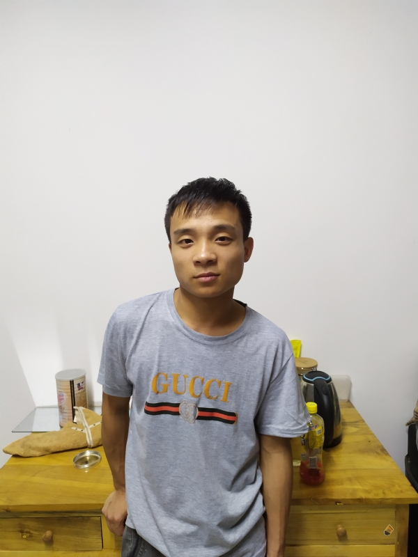 站着等你三千年的第一张照片--漳州相亲网