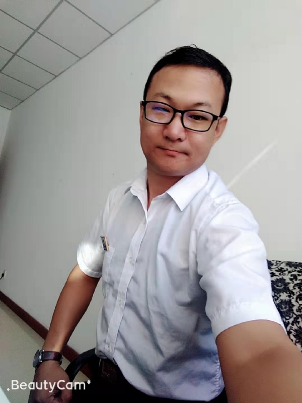 小飞的第一张照片--漳州相亲网