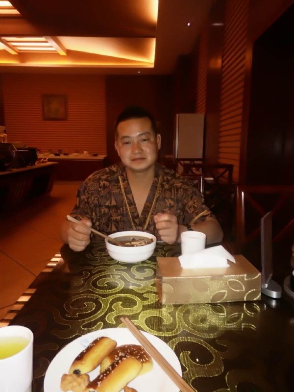 会飞的鱼的第一张照片--漳州相亲网