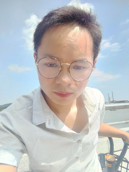 楠呐的第三张照片--漳州相亲网