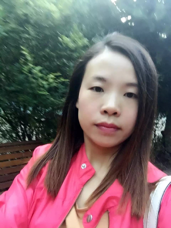 褪色的回忆的第一张照片--漳州相亲网