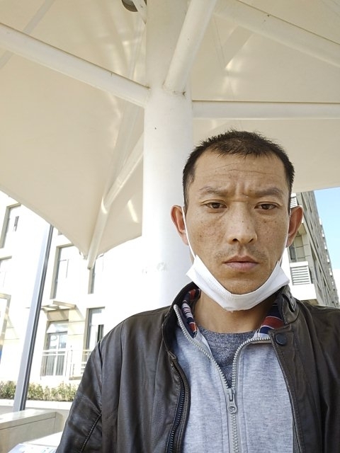 孤狼的第一张照片--漳州相亲网