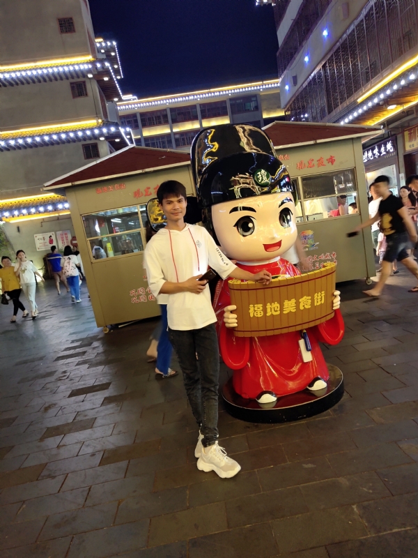 圆嘟嘟的瘦子的第一张照片--漳州相亲网