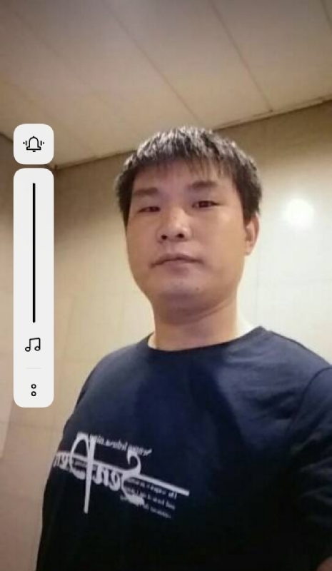 等着幸福来敲门的第一张照片--漳州相亲网