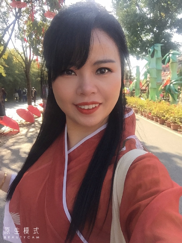妮妮的第一张照片--漳州相亲网
