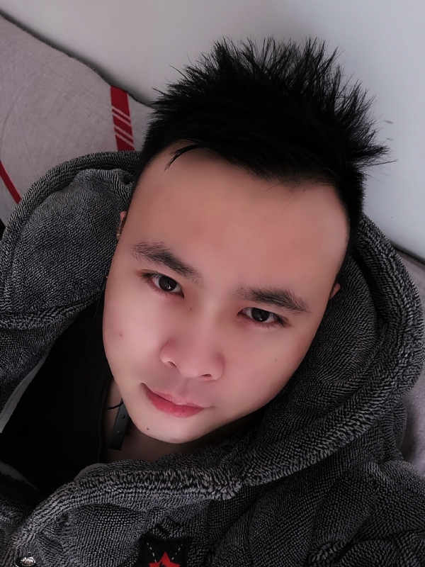 明明的第一张照片--漳州相亲网