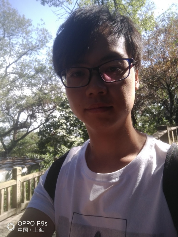 不忘旧年的第一张照片--漳州相亲网