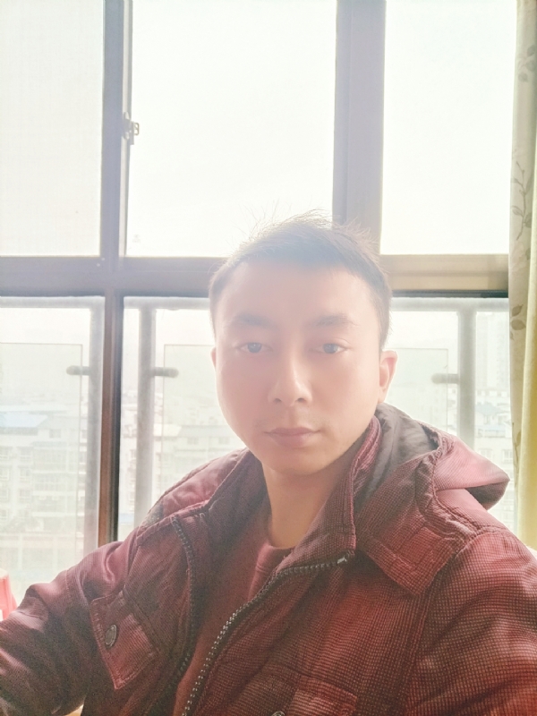 流星雨的第二张照片--漳州相亲网