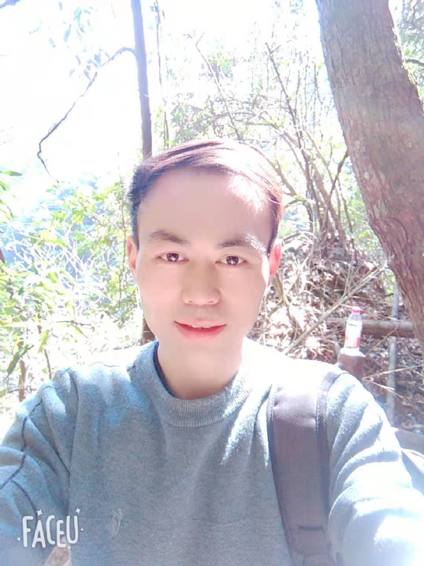 阿龙的第一张照片--漳州相亲网