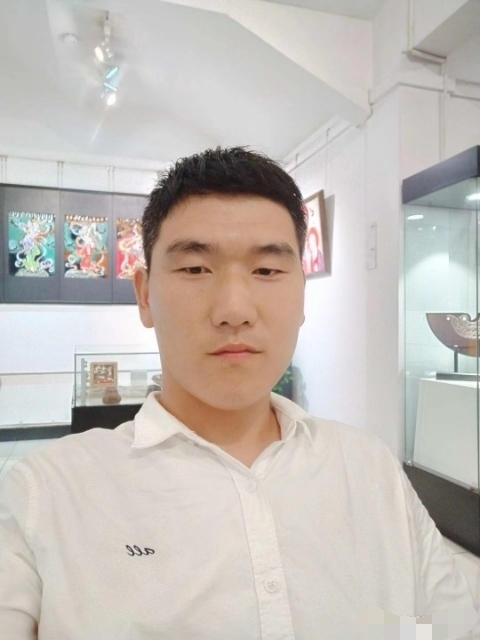 自律人生的第一张照片--漳州相亲网