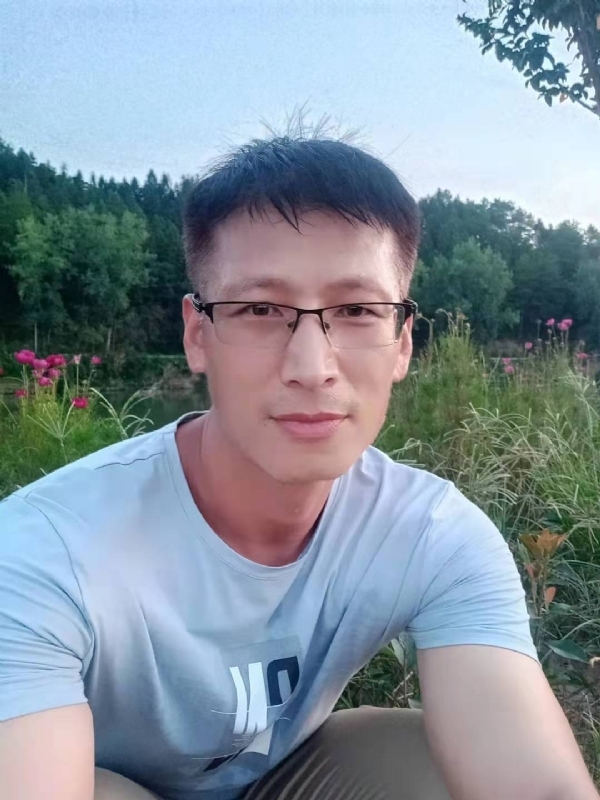 零零柒的第一张照片--漳州相亲网