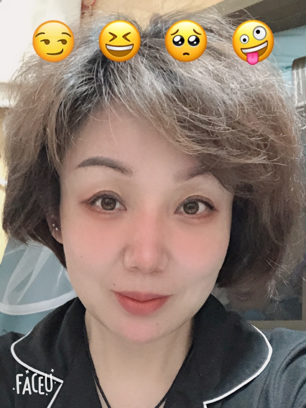 飘拂的第一张照片--漳州相亲网