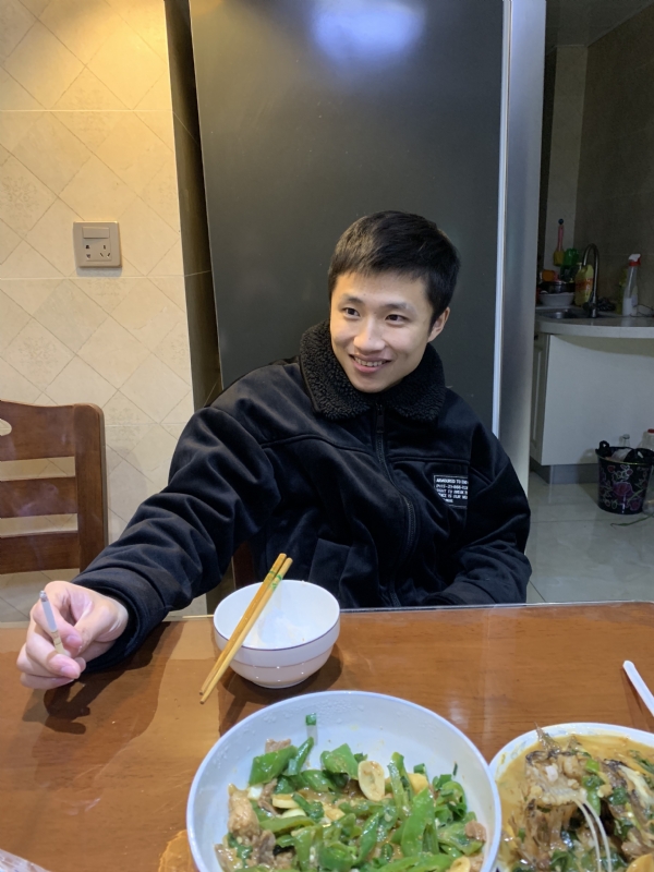 人间失格的第一张照片--漳州相亲网