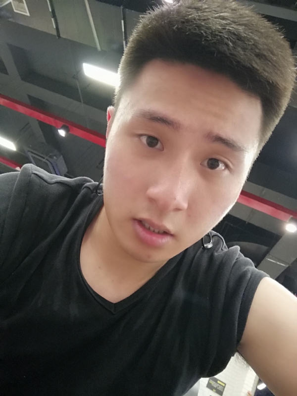 江南的雨的第一张照片--漳州相亲网