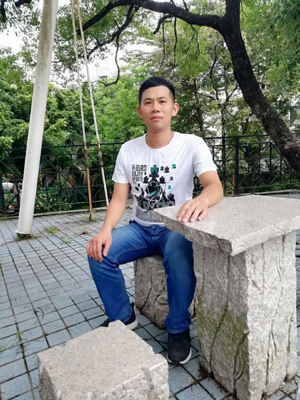 冷夜的第一张照片--漳州相亲网