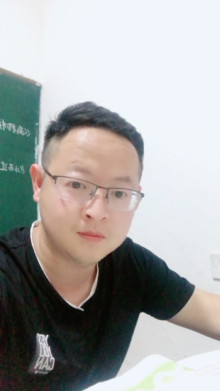 爱不渝的第三张照片--漳州相亲网