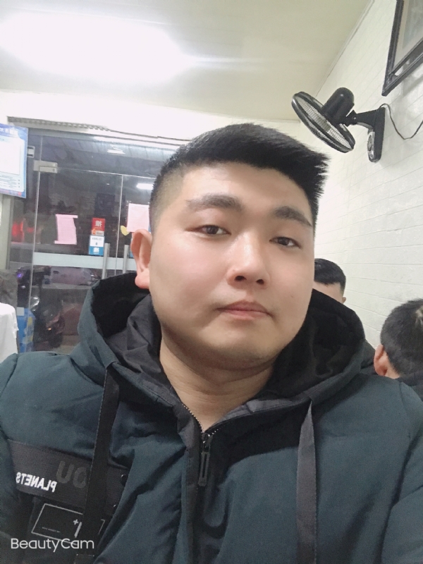 回忆是个小孩的第一张照片--漳州相亲网