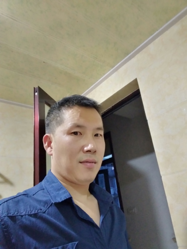 余生搀扶走的第一张照片--漳州相亲网