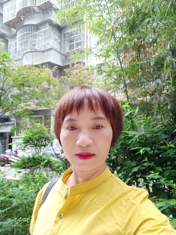 小瓶子的第二张照片--漳州相亲网