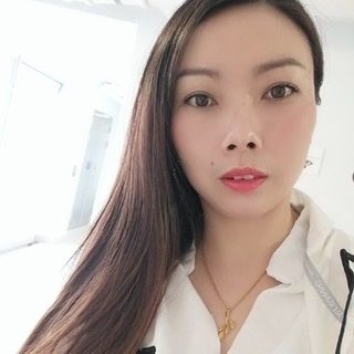 粉色蝴蝶結的第一张照片--漳州相亲网