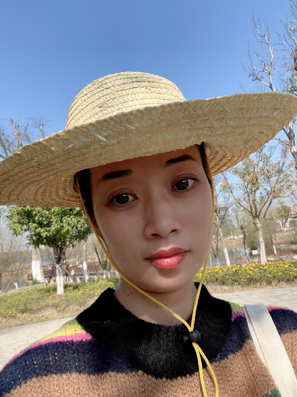 简单的第一张照片--漳州相亲网