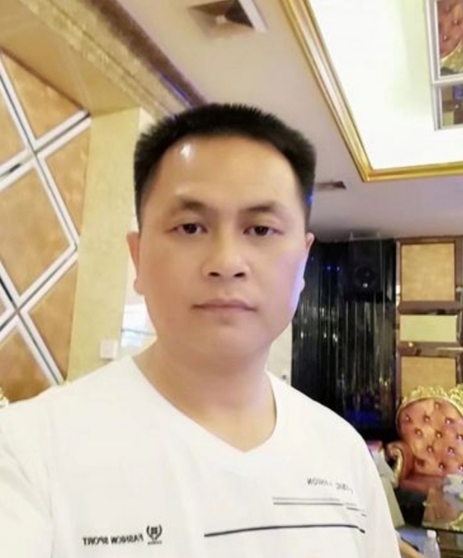 小梁的第二张照片--漳州相亲网