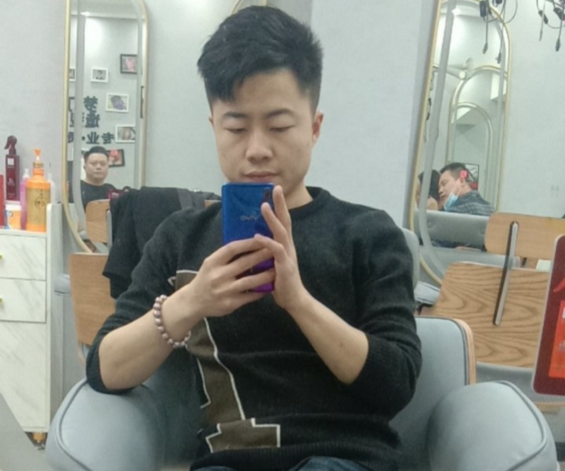 无法自拔的第一张照片--漳州相亲网