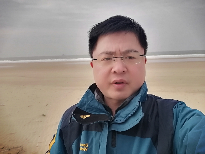萧三歌的第一张照片--漳州相亲网