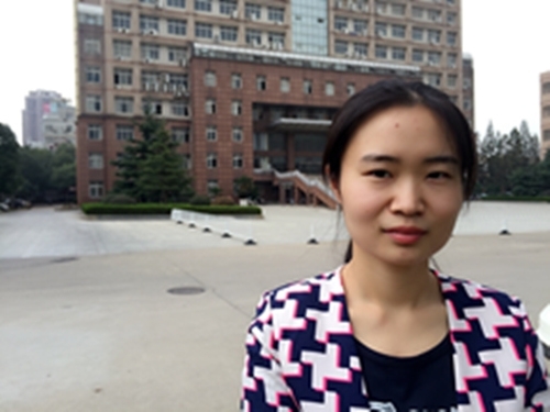 女儿征婚的第一张照片--漳州相亲网