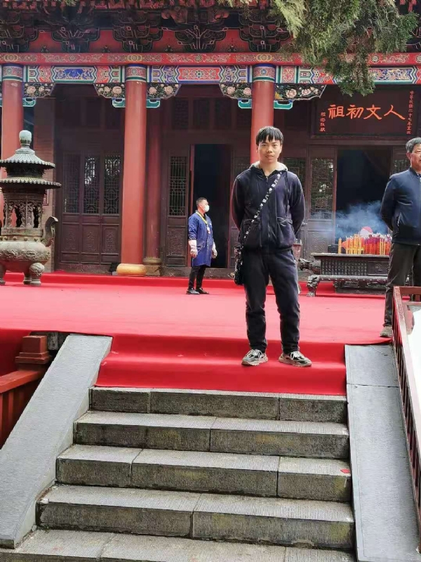 单身的小草的第三张照片--漳州相亲网