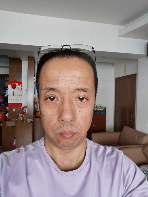 萨博的第一张照片--漳州相亲网