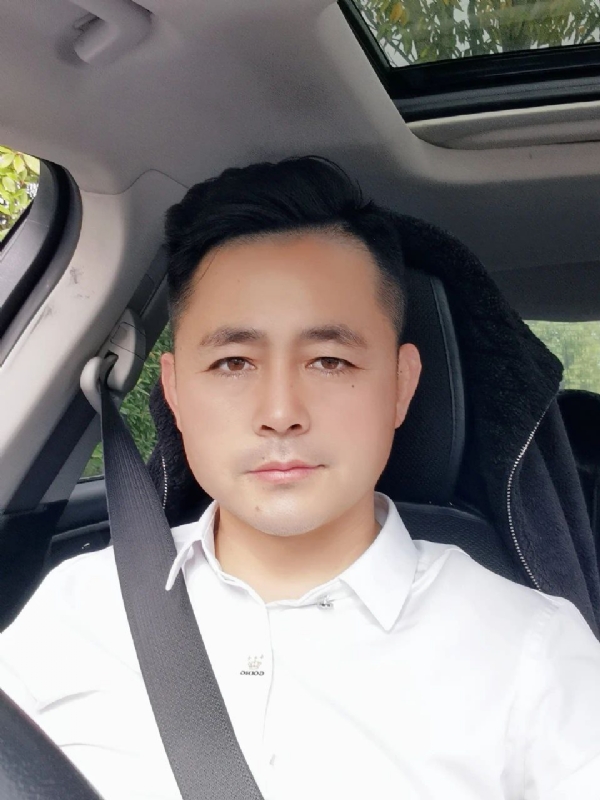 阿华大人的第一张照片--漳州相亲网