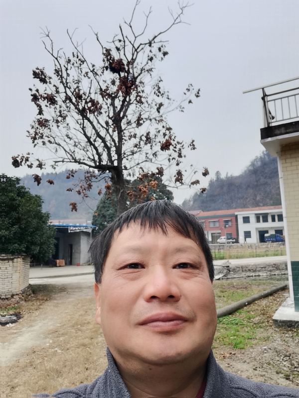 苏众青春冲浪的第一张照片--漳州相亲网