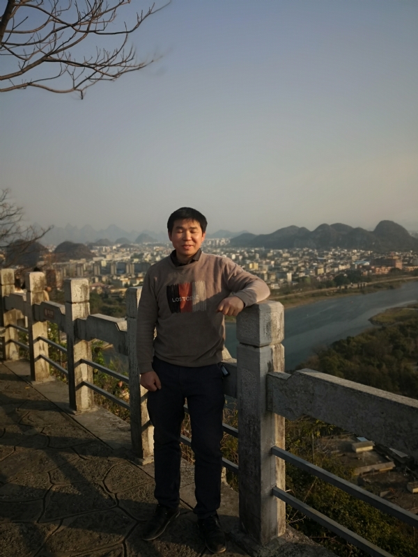 漓江之上的第三张照片--漳州相亲网