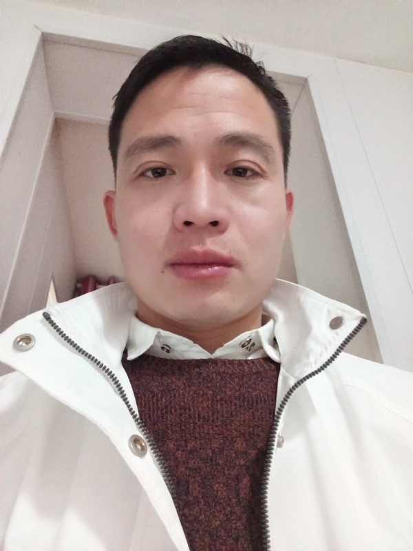忧伤还是快乐的第一张照片--漳州相亲网