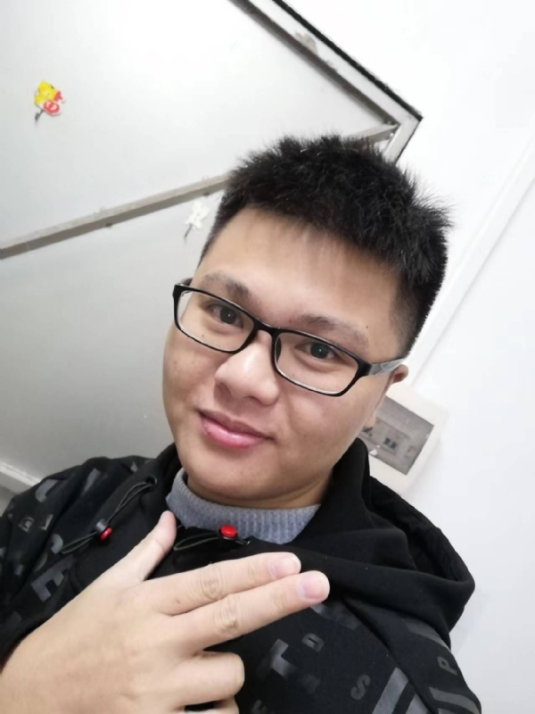 小小梦执的第一张照片--漳州相亲网
