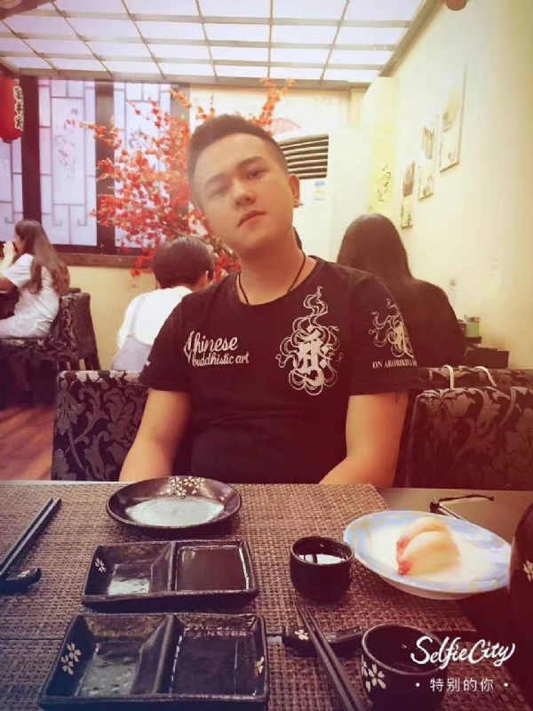 夏天的第四张照片--漳州相亲网