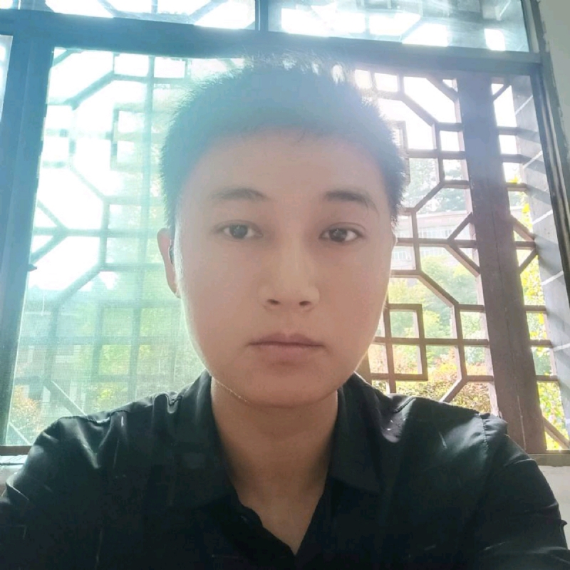 枫叶的第一张照片--漳州相亲网