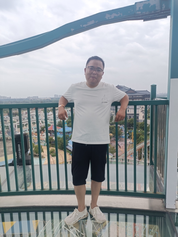飞哥的第一张照片--漳州相亲网