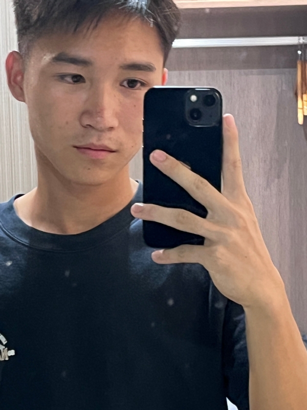 画家的第一张照片--漳州相亲网