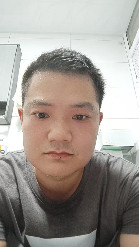 皓月当空的第一张照片--漳州相亲网