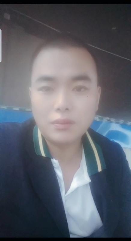 阳光男孩的第一张照片--漳州相亲网