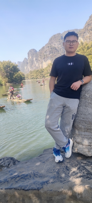 受过伤的狼的第二张照片--漳州相亲网