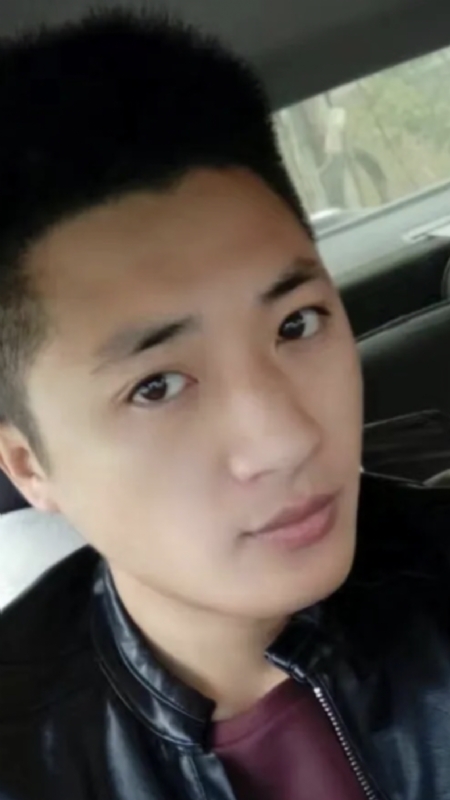 小汤米的第二张照片--漳州相亲网
