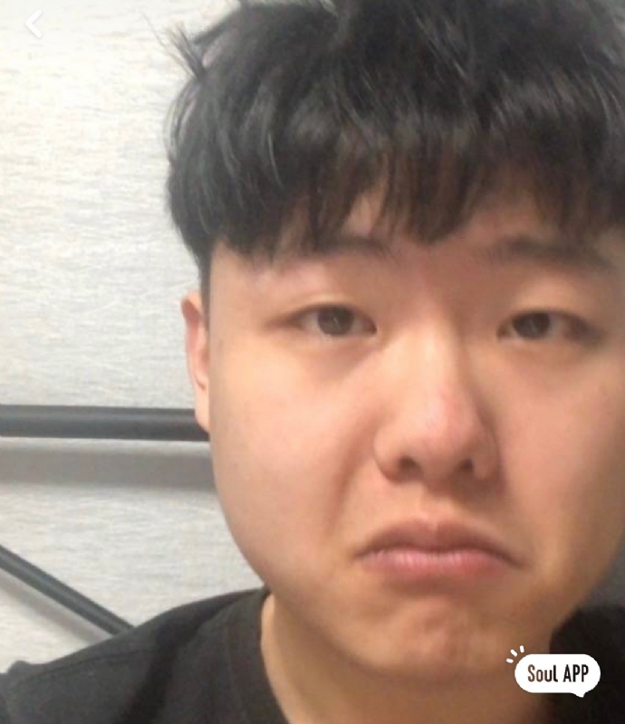 方方正正的第一张照片--漳州相亲网