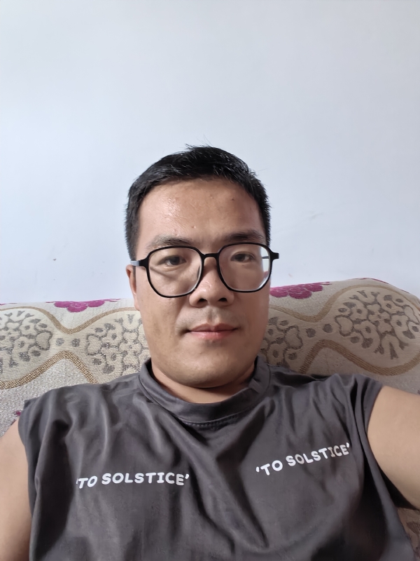 卫TF的第一张照片--漳州相亲网
